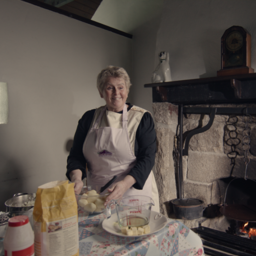 food in yer belly tile